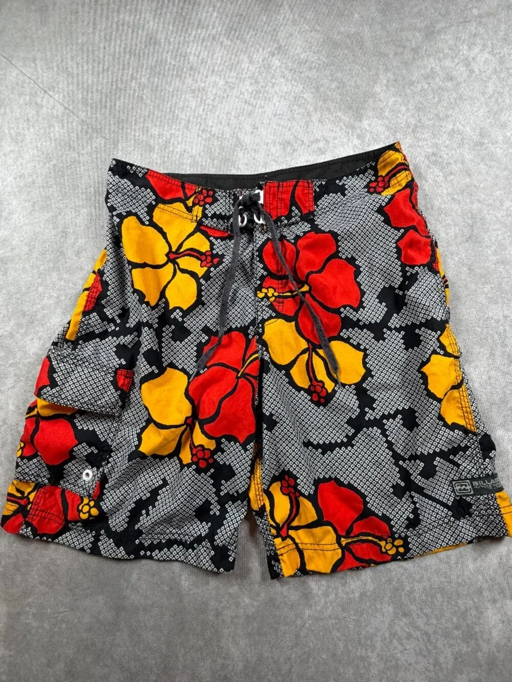 Billabong Mens Size 34 Board Shorts Black Hibiscus Floral Surf Swim Trunks